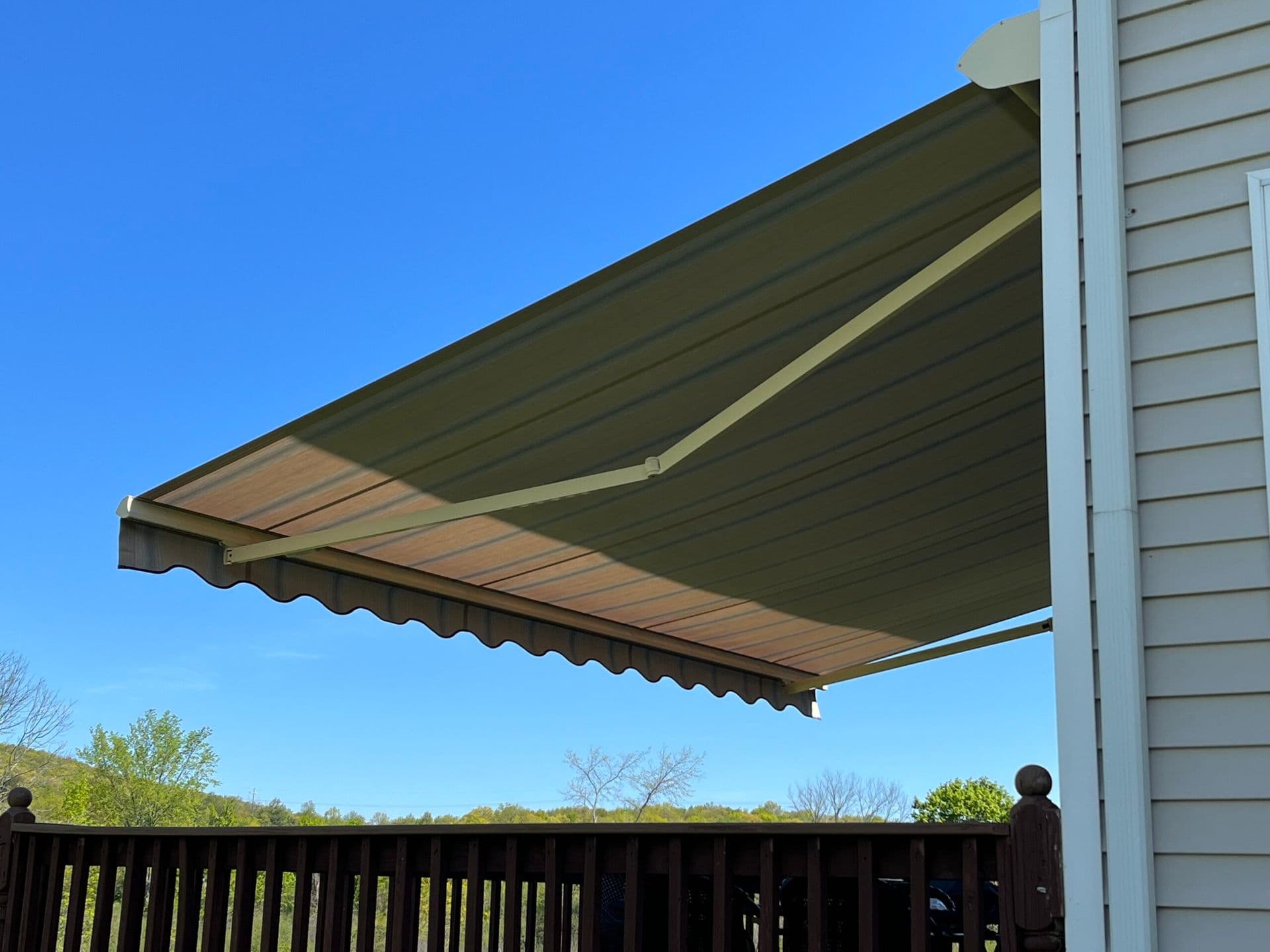 1437_hi_Awning_2_image_1-scaled.jpg