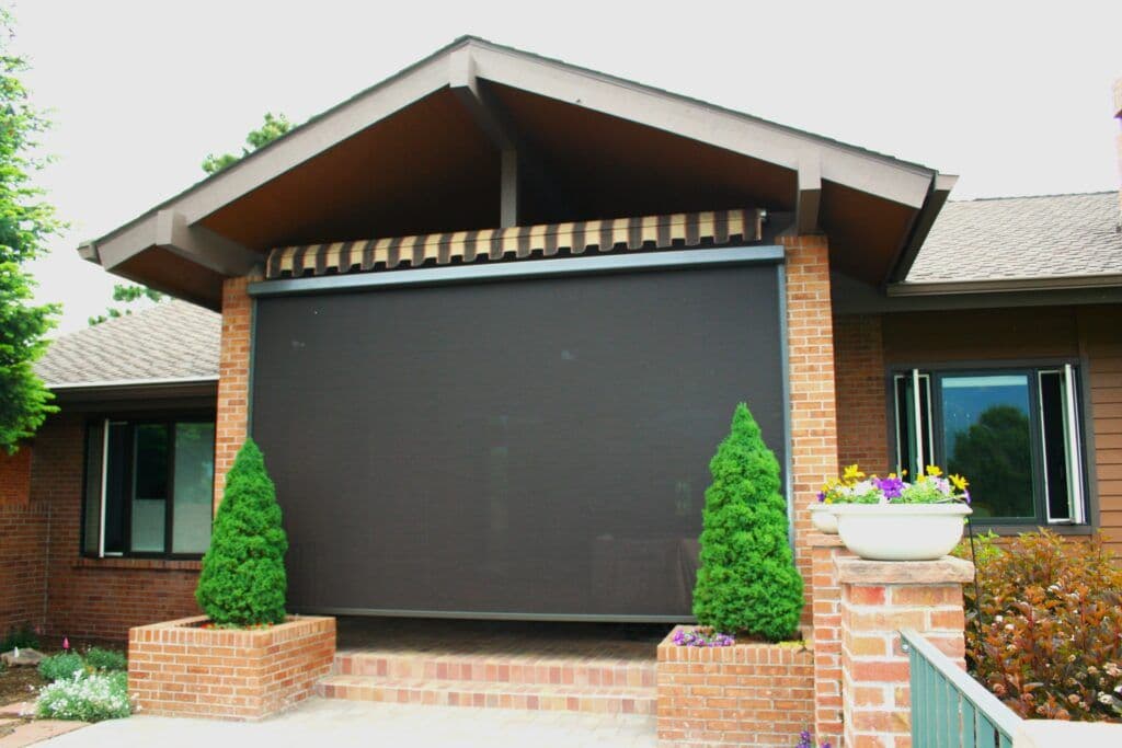 E-Zip-on-Patio-1024x683