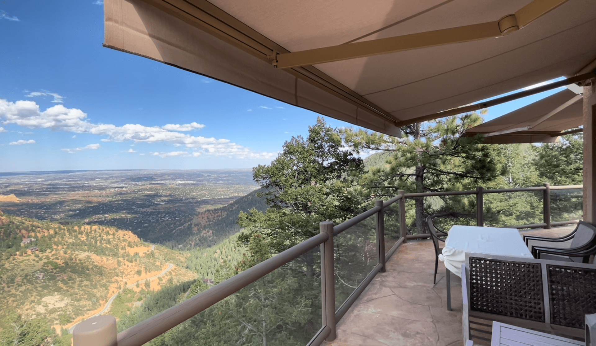 Two-Eclipse-Premier-Awnings